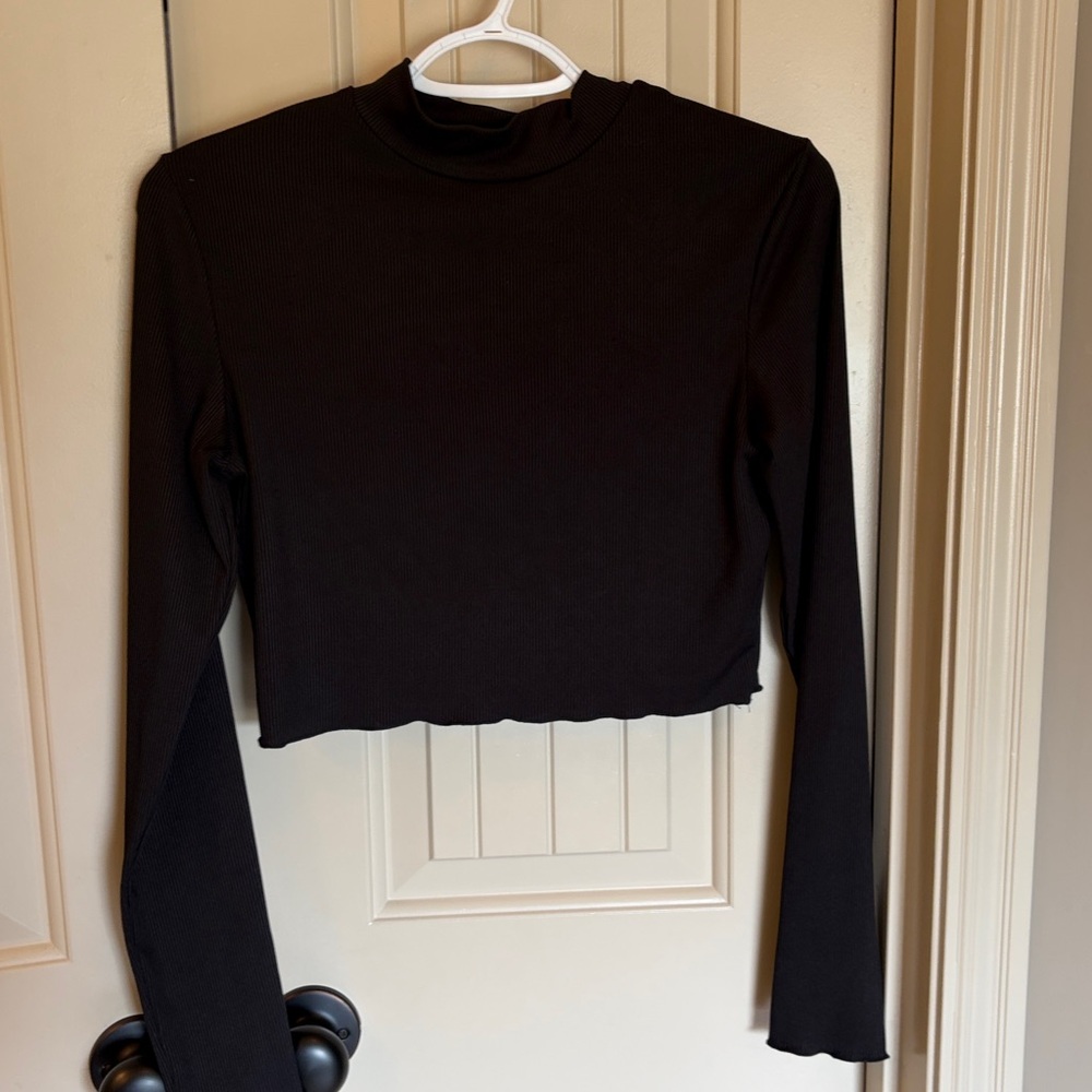 Romwe Crop Top NWOT